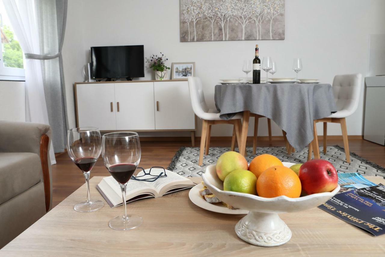 Apartman Sofia Otočac Екстериор снимка