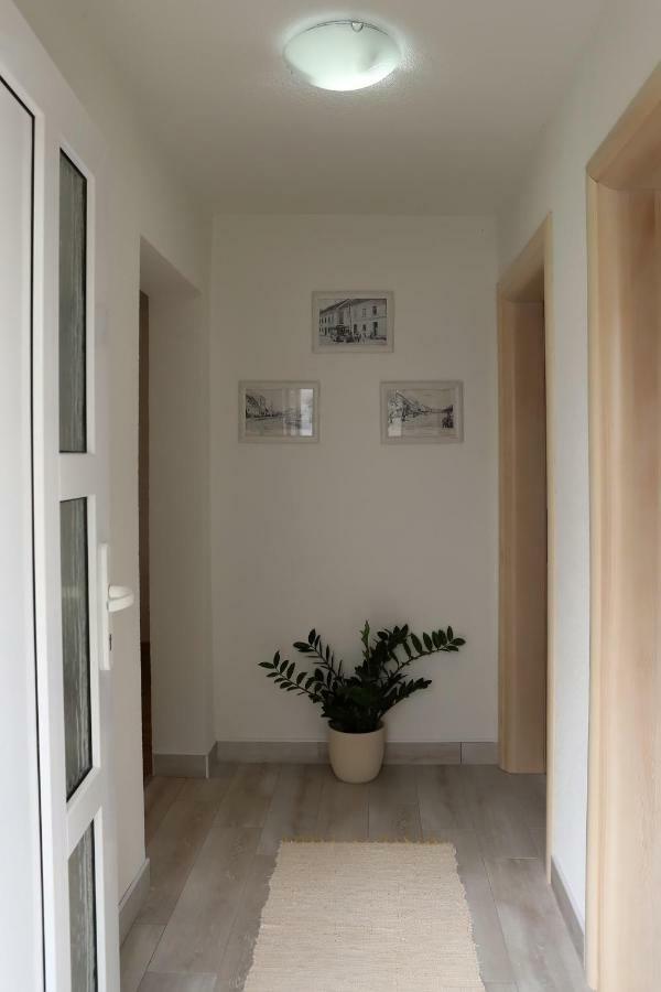 Apartman Sofia Otočac Екстериор снимка