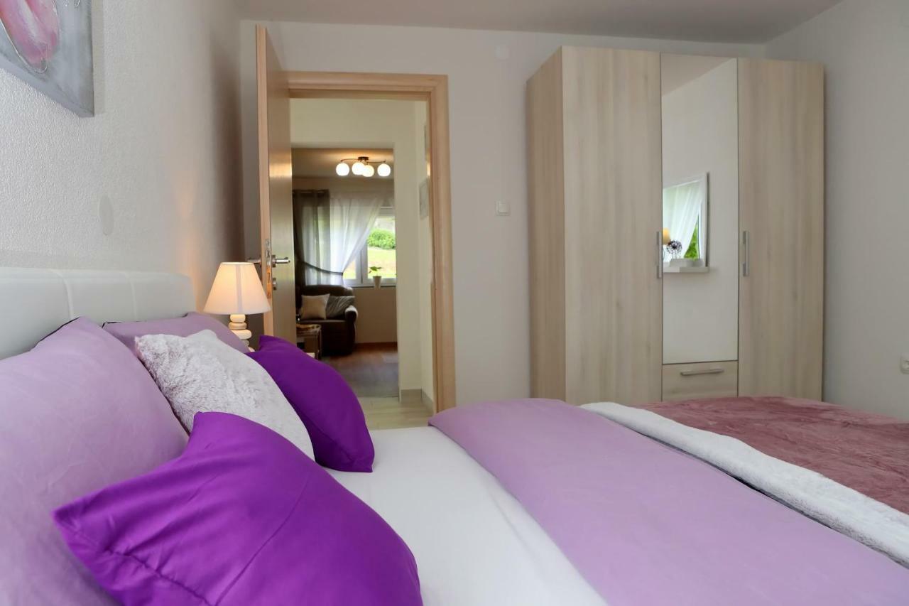 Apartman Sofia Otočac Екстериор снимка